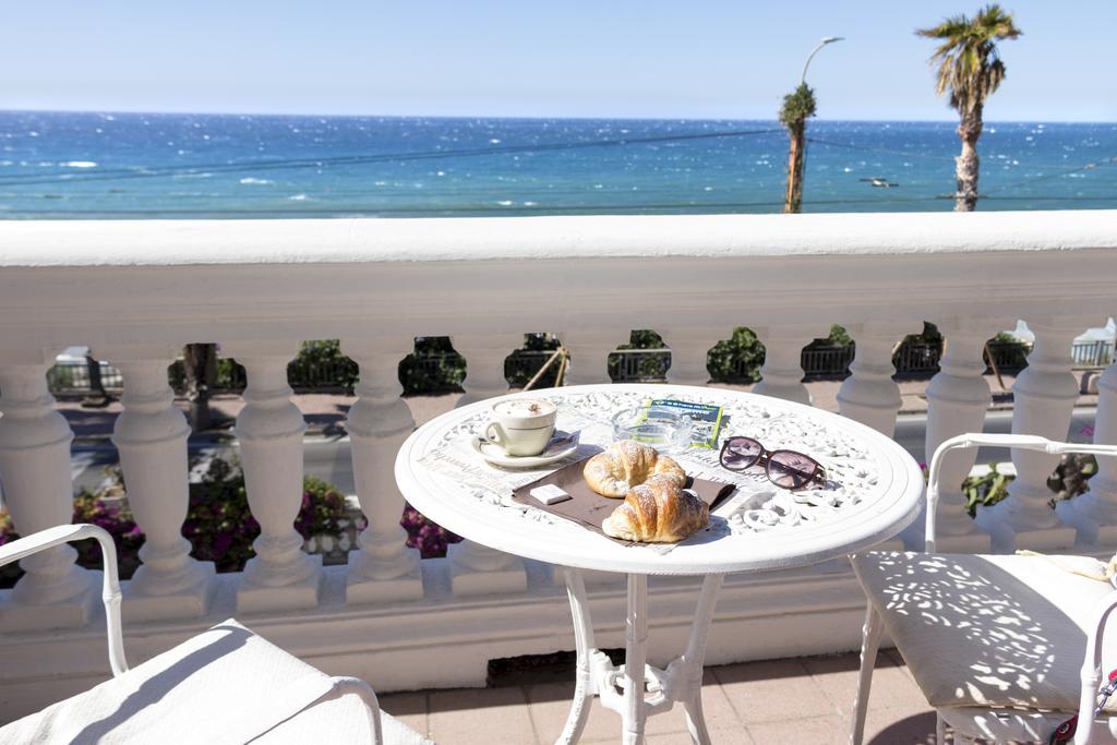 Hotel Villa La Brise سانريمو المظهر الخارجي الصورة